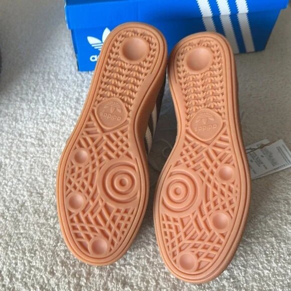 NWT Women's Adidas Handball Spezial Shoes Brown White - Picture 6 of 7